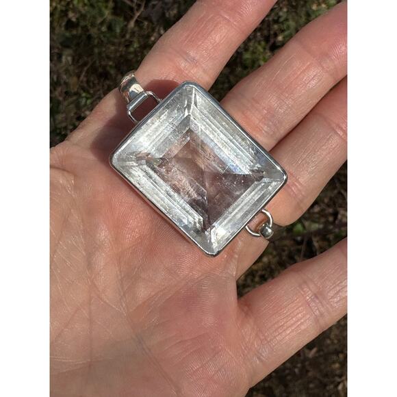 Huge Nepali Goshenite Beryl Emerald Cut Sterling 925 Silver Latch Bangle - Picture 1 of 8